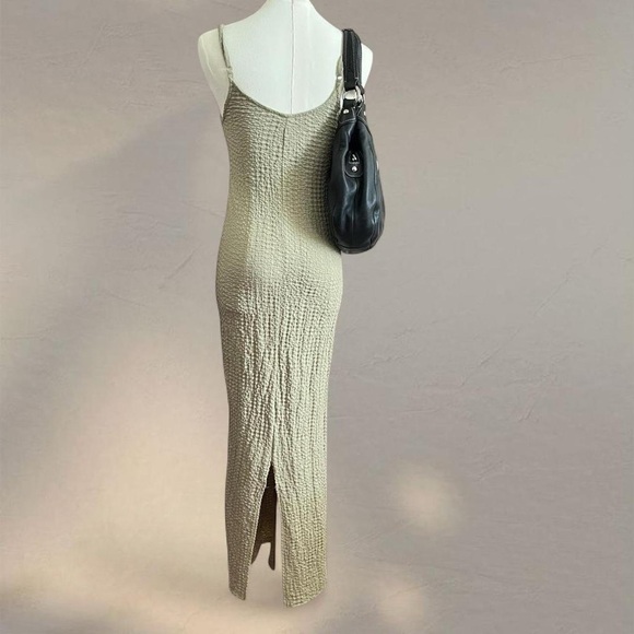 H&M form fitting maxi bodycon sage green dress - Picture 4 of 5